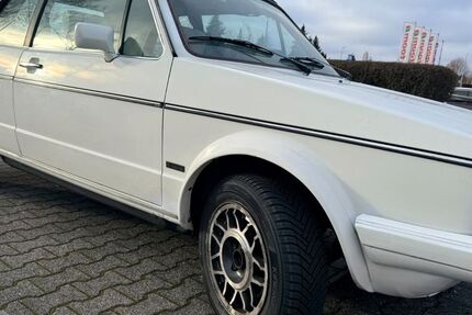 VW Golf 135.119 km 8.990 &euro; Friedrichsdorf 61381