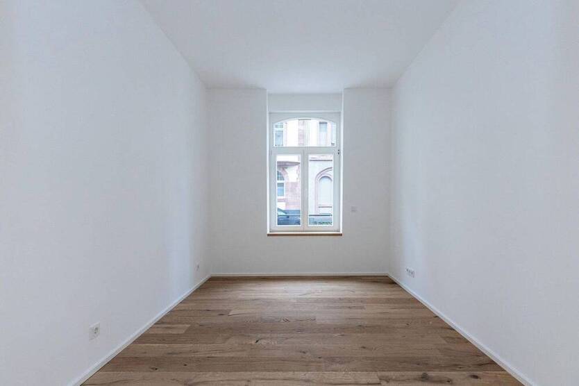 Modernes Wohnen: Stilvolle kernsanierte 3-Zimmer-Wohnung in Offenbach-direkt vom Eigentümer!