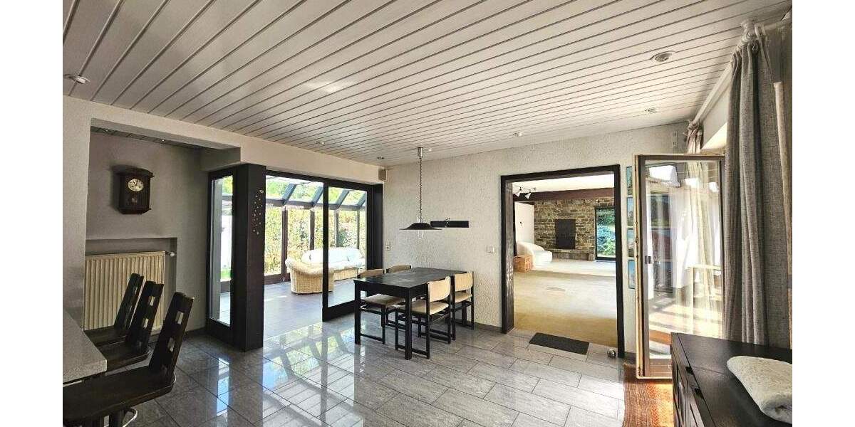 Bungalow Kleinostheim Waldstadt - 6 Zimmer, 204 m&sup2;, 940.000&euro; | Angebot:25725881