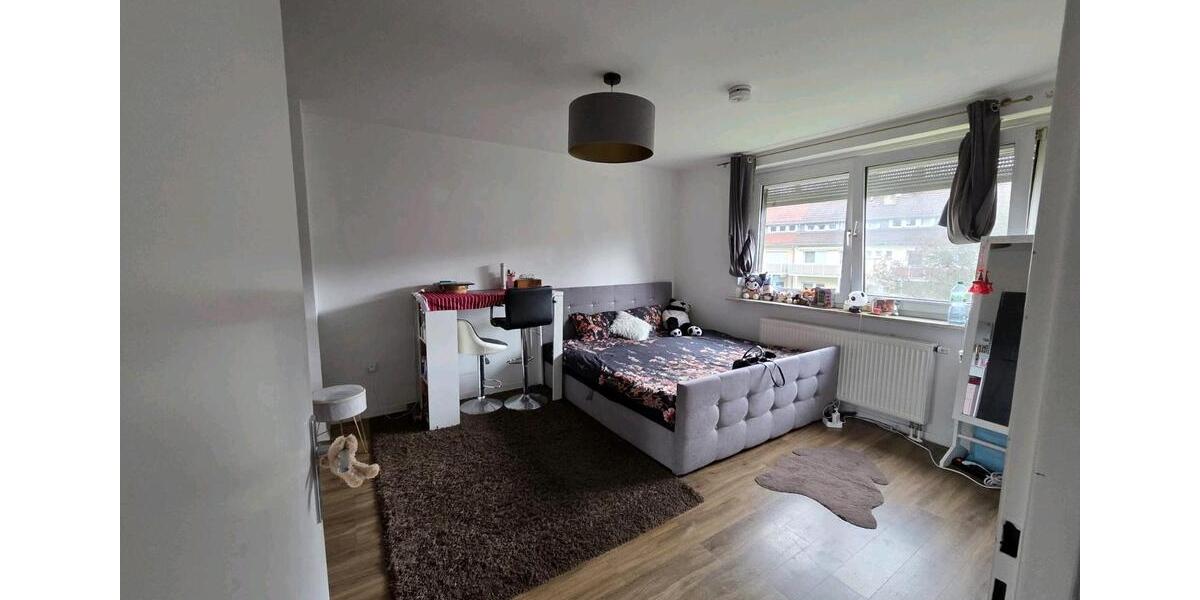 Mehrfamilienhaus, Wohnhaus Frankfurt am Main Bockenheim - 1 Zimmer, 33 m&sup2;, 587&euro; | Angebot:25353959