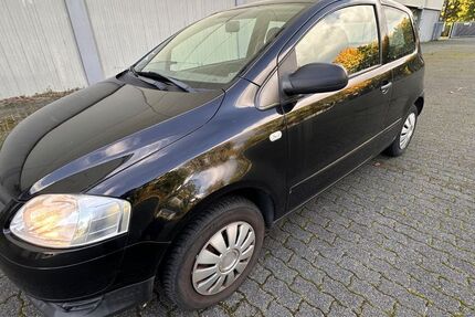 VW Fox 164.000 km 2.290 € Hanau 63452