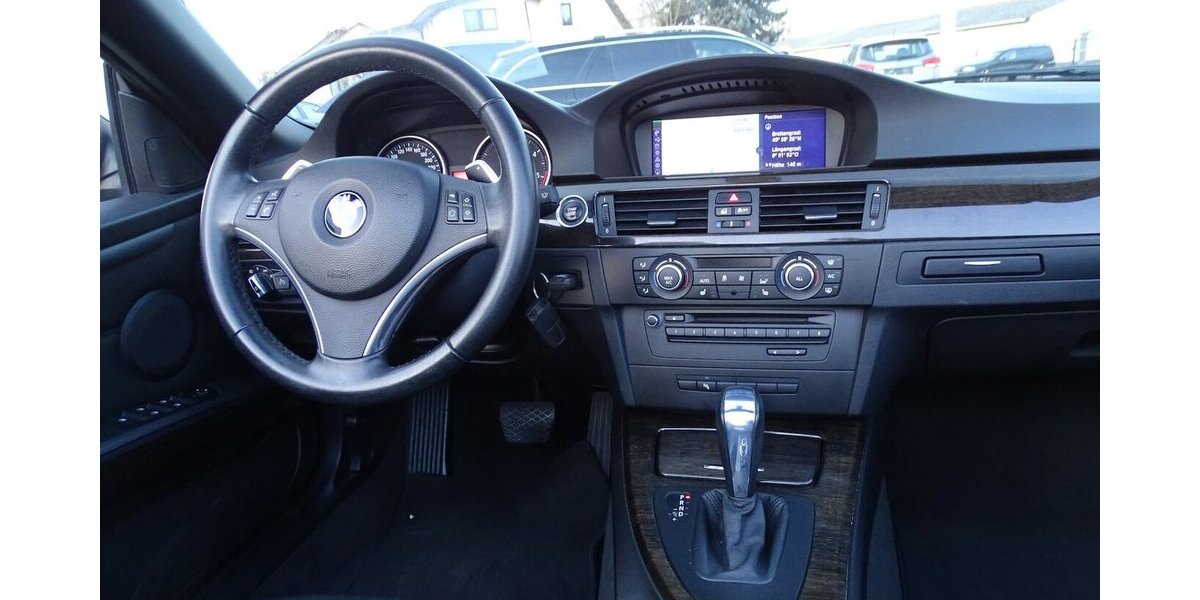 Jeep Commander 3.0 V6 CRD Limited 118.000 km 14.890 &euro; Rodgau 63110
