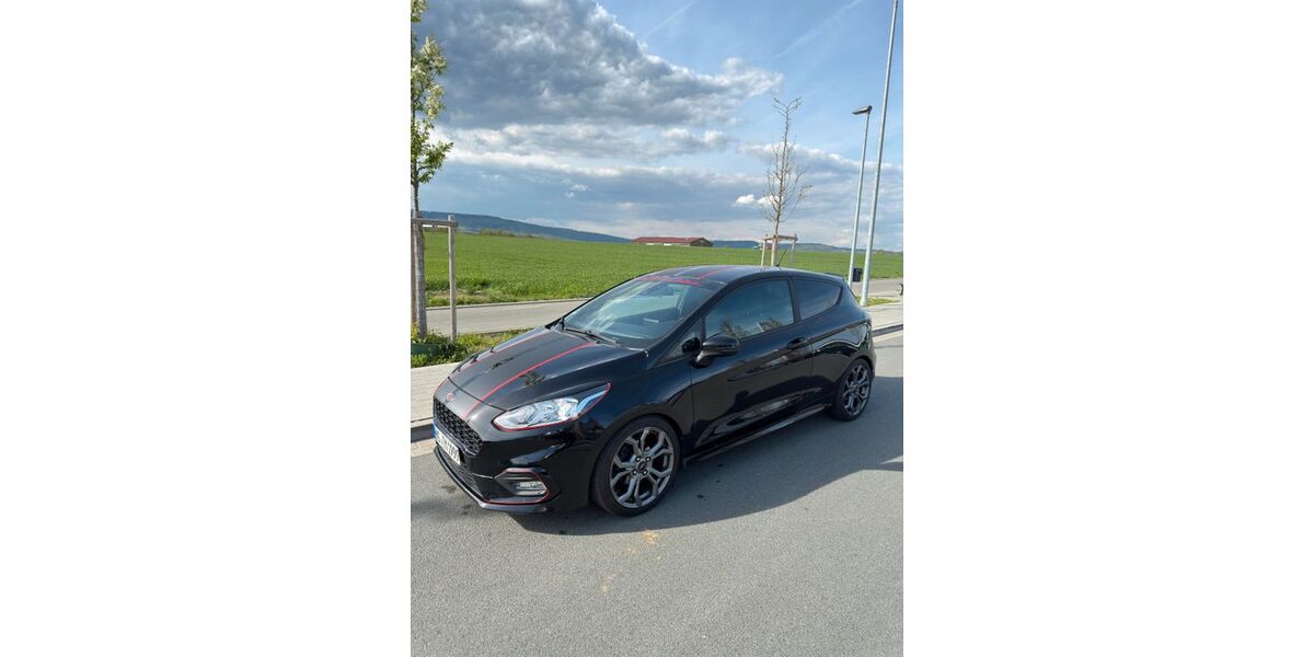 Ford Fiesta 122.309 km 10.500 &euro; oberursel (Taunus) 61440