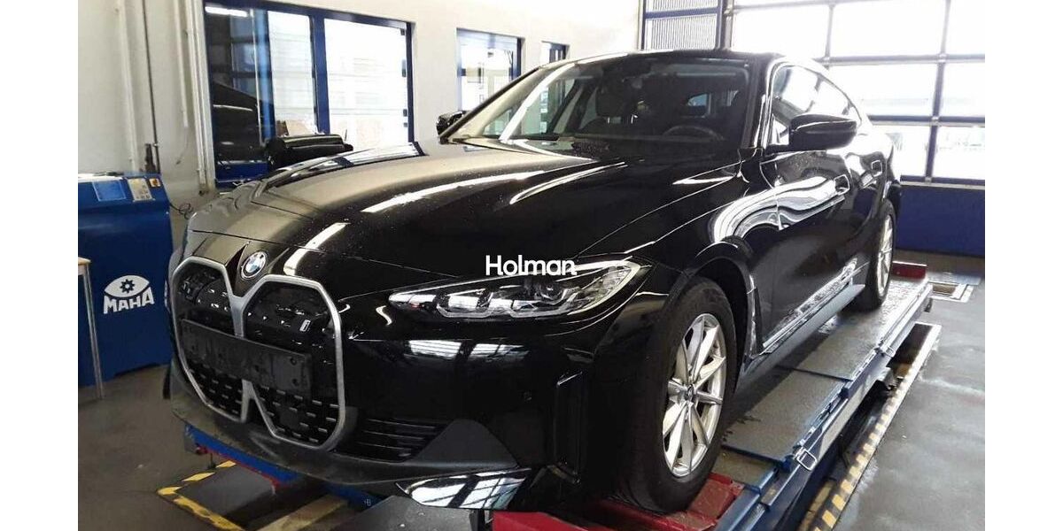 BMW i4 15.868 km 36.424 &euro; Eschborn 65760