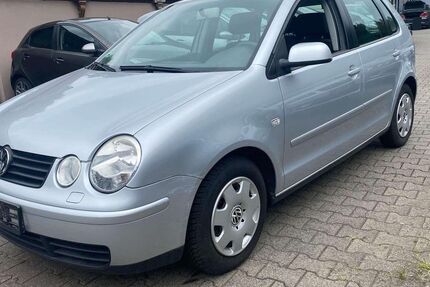 VW Polo 107.000 km 5.199 &euro; Eppstein 65817