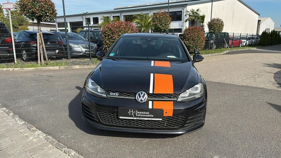 VW Golf 428.910 km 9.200 € Kelkheim 65779