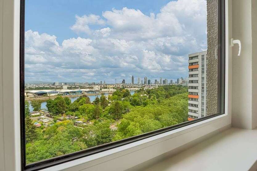 Wohnung zum Kaufen in Frankfurt am Main 325.000 € 78 m²