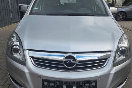 Opel Zafira 178.701 km 3.950 € offenbach 63069