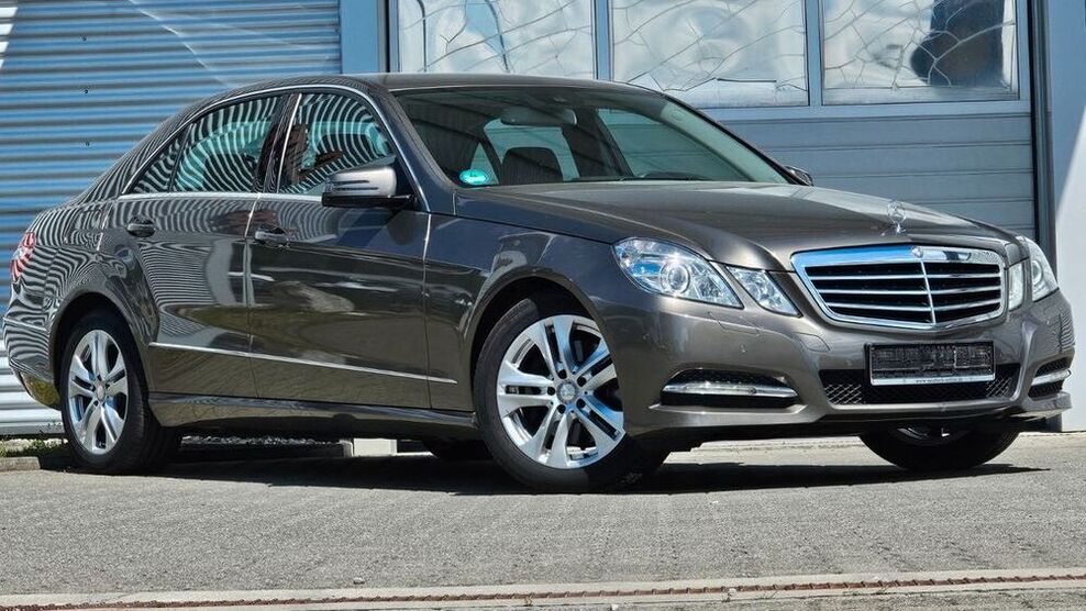 E 250