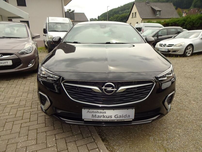 Opel Insignia 114.000 km 14.950 € Mömbris 63776