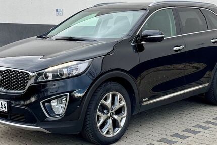 Kia Sorento 178.000 km 15.950 € Groß-Gerau 64521