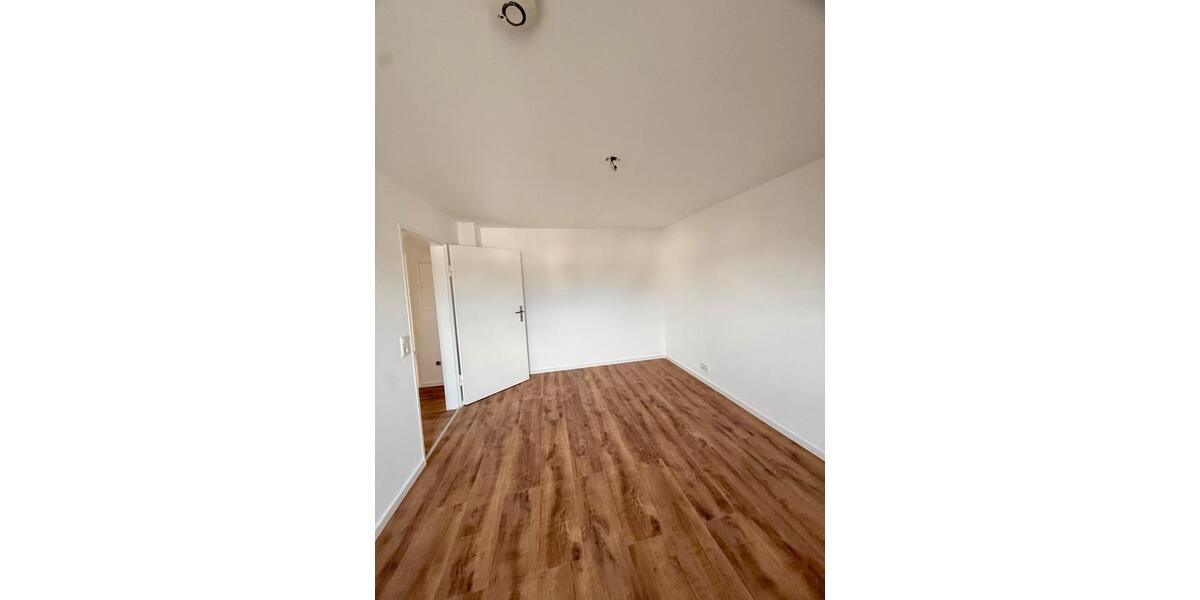 Dachgeschoßwohnung Neu-Isenburg Isenburg - 2 Zimmer, 56 m&sup2;, 850&euro; | Angebot:26252837