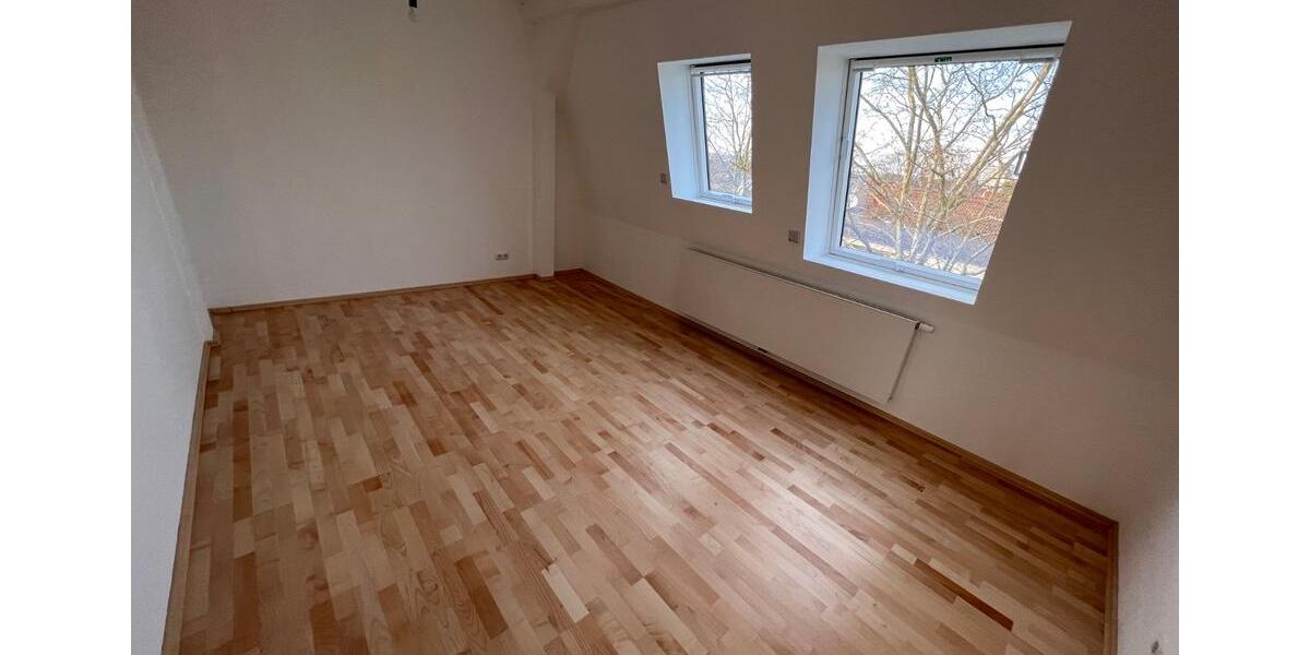 *Offenbach* 4-Zimmer-Albau-Wohnung mit Terrasse 4 zimmer