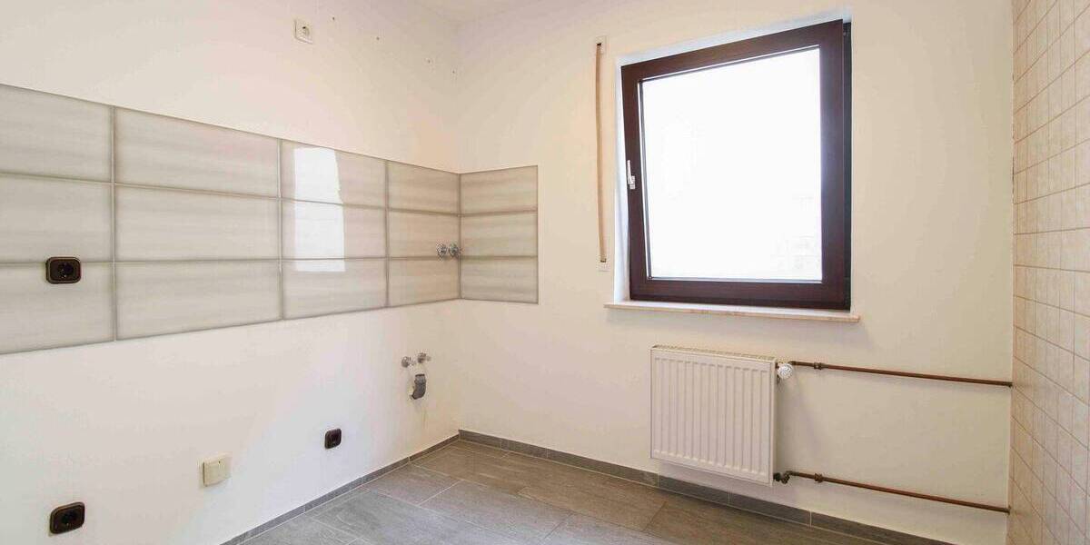 Etagenwohnung Frankfurt am Main Seckbach - 2 Zimmer, 82 m&sup2;, 329.000&euro; | Angebot:26673388