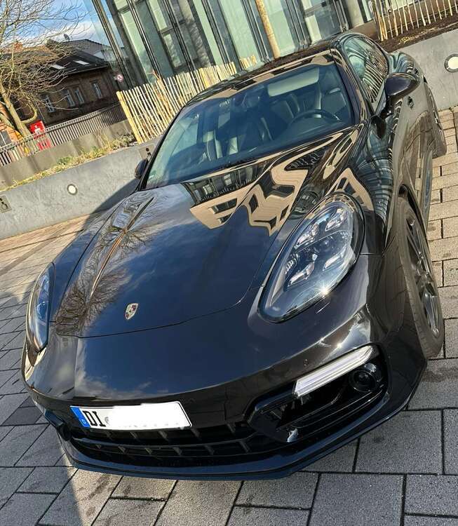 Porsche Panamera 147.000 km 25.999 € Darmstadt 64283