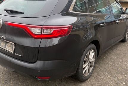 Renault Megane 254.000 km 6.300 &euro; Frankfurt am Main 60389