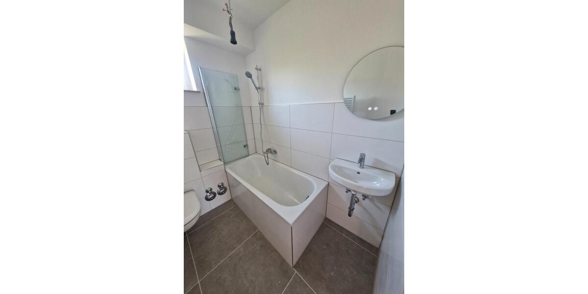 Etagenwohnung Bad Nauheim - 3 Zimmer, 91 m&sup2;, 995&euro; | Angebot:26169163