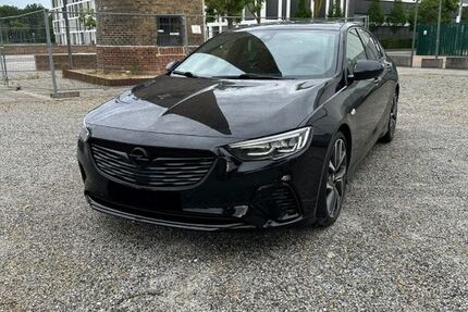 Opel Insignia 129.600 km 16.900 &euro; Flörsheim 65439