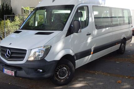 Mercedes-Benz Sprinter 242.000 km 16.422 &euro; Frankfurt am Main 65933