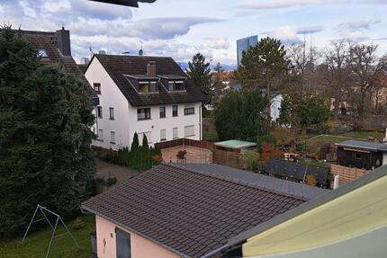 2,5 Zi-Wohnung, saniert, hell und ohne Provision 2.5 zimmer