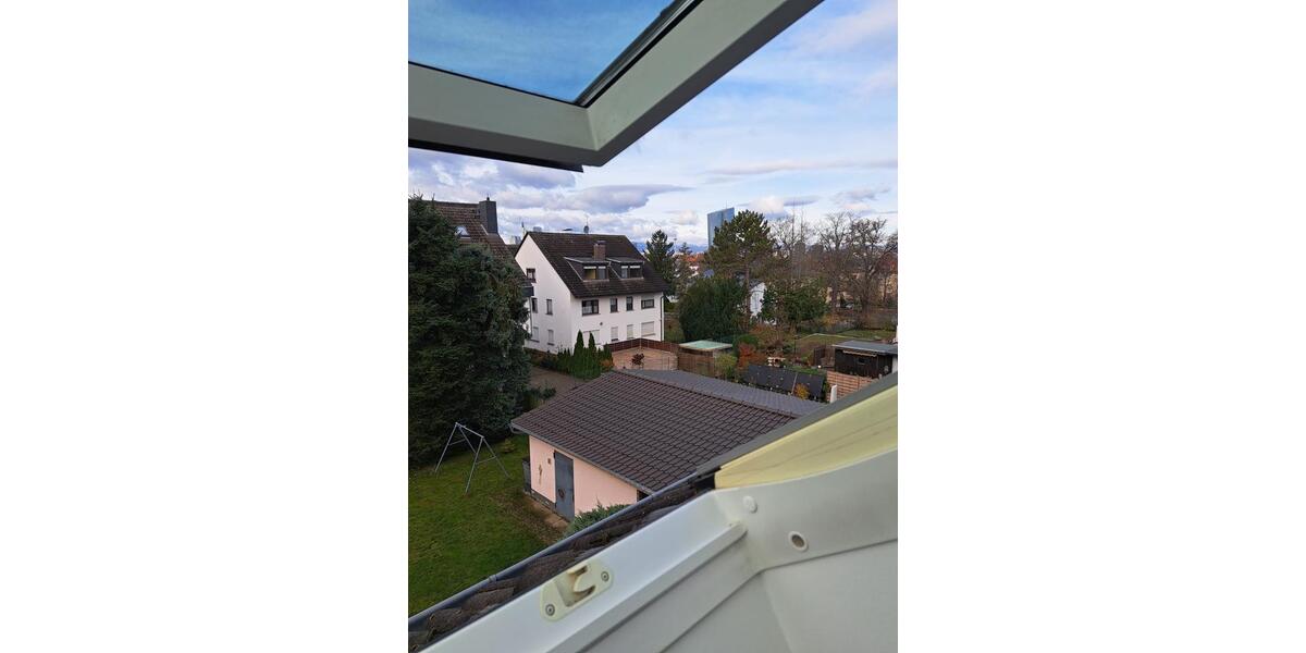 2,5 Zi-Wohnung, saniert, hell und ohne Provision 2.5 zimmer