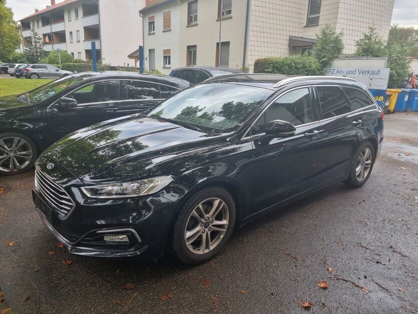 Ford Mondeo 106.000 km 11.900 € Hanau 63457