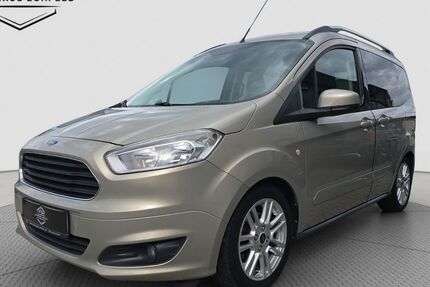 Ford Tourneo Courier 116.000 km 7.900 € Bruchköbel 63486