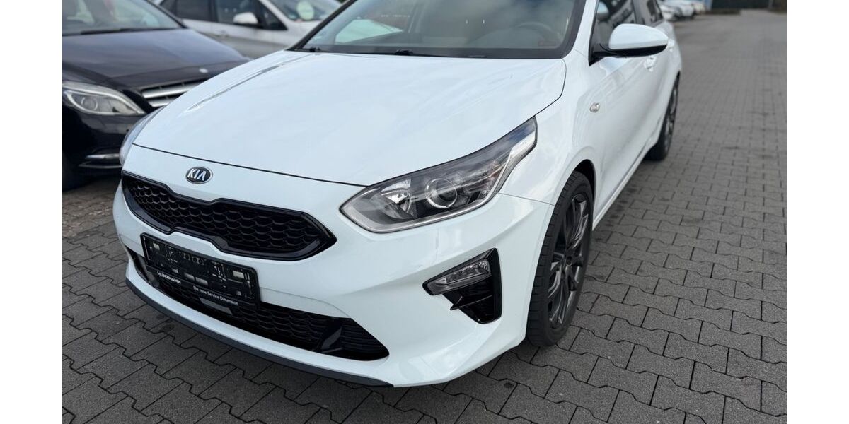 Kia ceed / Ceed 64.000 km 16.799 &euro; Seligenstadt 63500
