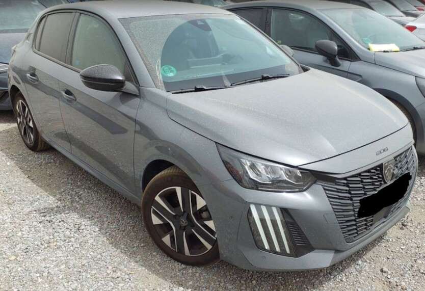 Peugeot 208 14.637 km 19.080 € Rüsselsheim 65428