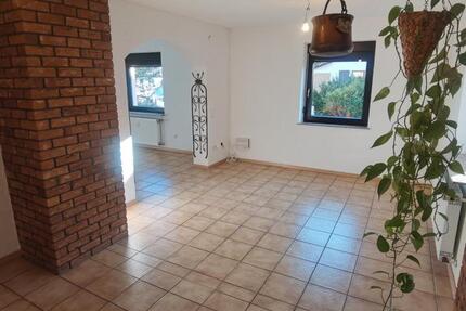 Wohnung Johannesberg - 3 Zimmer, 84 m&sup2;, 740&euro; | Angebot:24742141