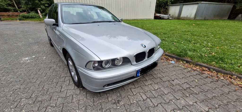BMW 520 177.213 km 4.700 € Schmitten 61389