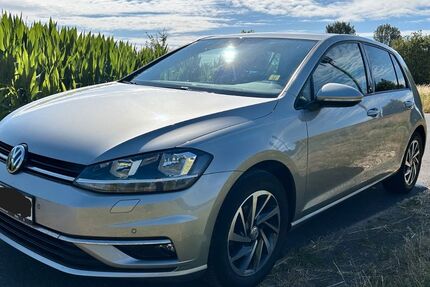 VW Golf 98.639 km 10.200 &euro; Altenstadt 63674
