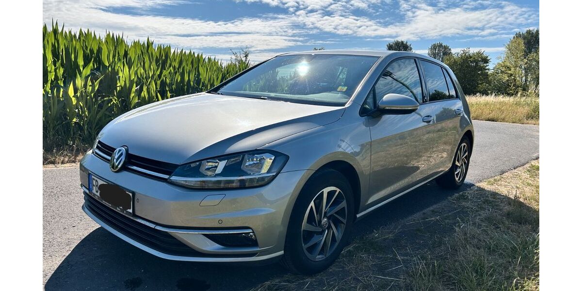 VW Golf 98.639 km 10.200 &euro; Altenstadt 63674