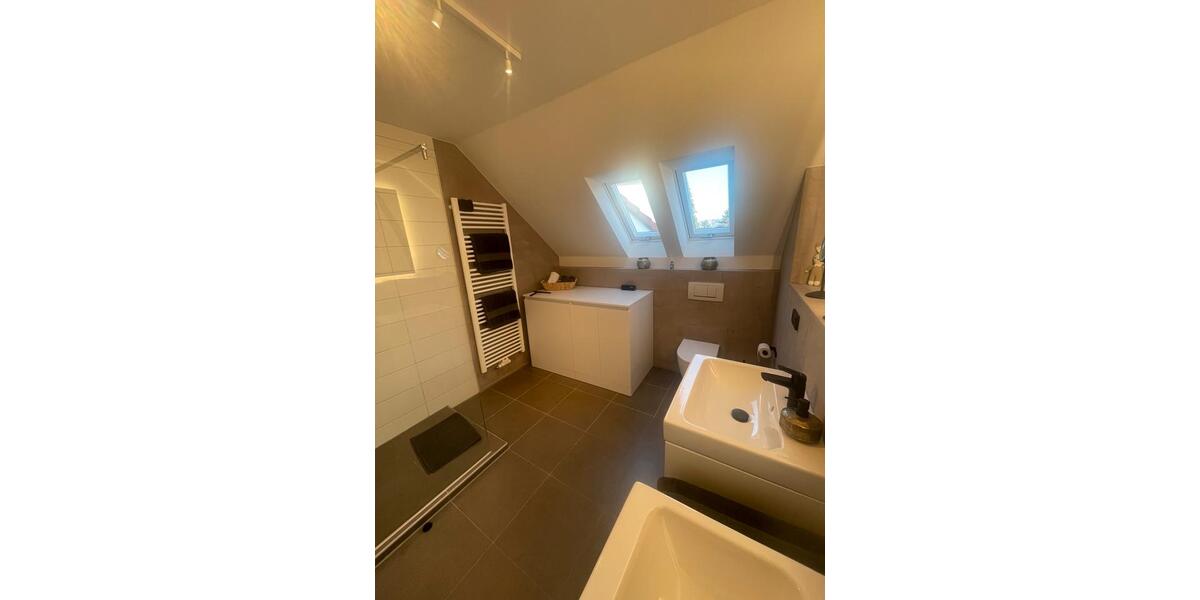 Dachgeschoßwohnung Königstein im Taunus - 3 Zimmer, 87 m&sup2;, 1.750&euro; | Angebot:25252610