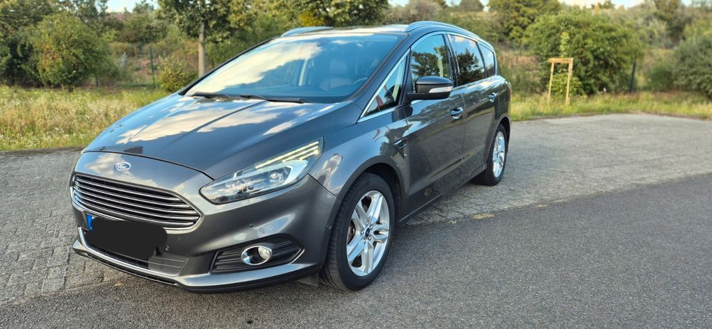Ford S-Max 159.000 km 17.199 € Weiterstadt 64331