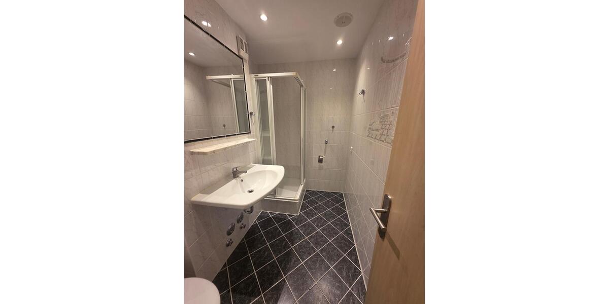 Etagenwohnung Maintal - 2 Zimmer, 54 m&sup2;, 700&euro; | Angebot:25788551