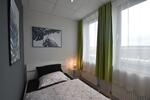 Voll ausgestattetes Penthouse-Apartment für 1 Person, zentral in Frankfurt-Niederrad 1 zimmer