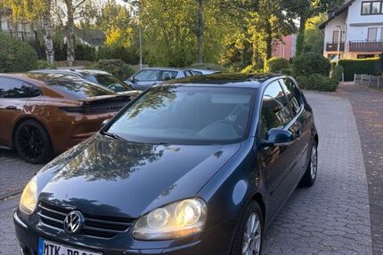 VW Golf 217.000 km 1.250 &euro; Bad Soden am Taunus 65812