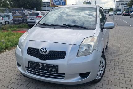 Toyota Yaris 80.000 km 6.300 € Dietzenbach 63128