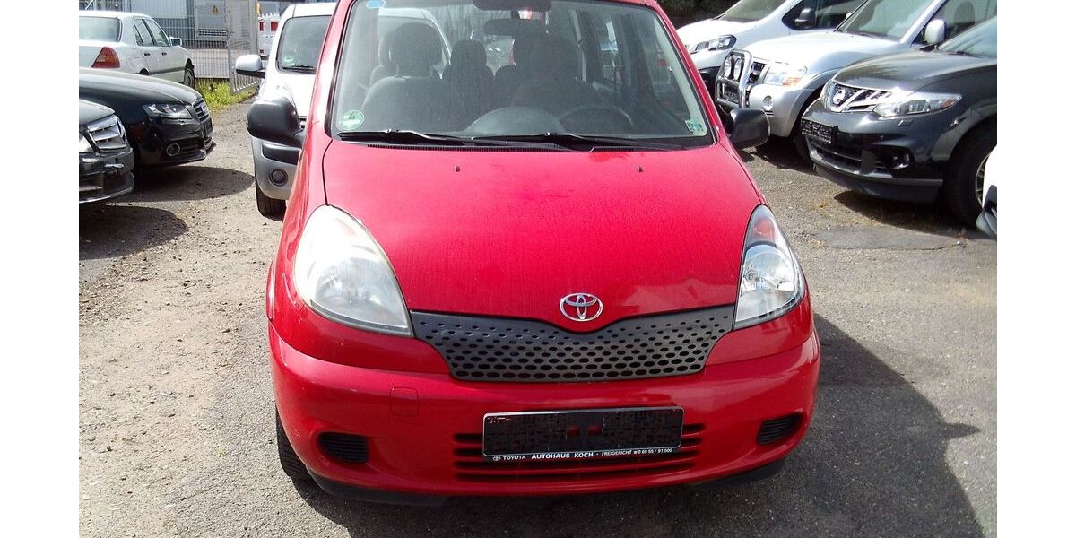 Toyota Yaris 197.000 km 1.350 &euro; Erlensee 63526