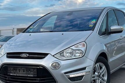 Ford S-Max 163.000 km 7.899 € Dietzenbach 63128