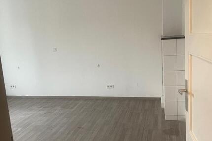 Helle 3 Zimmer Wohnung in Oberusel weißkirchen zimmer