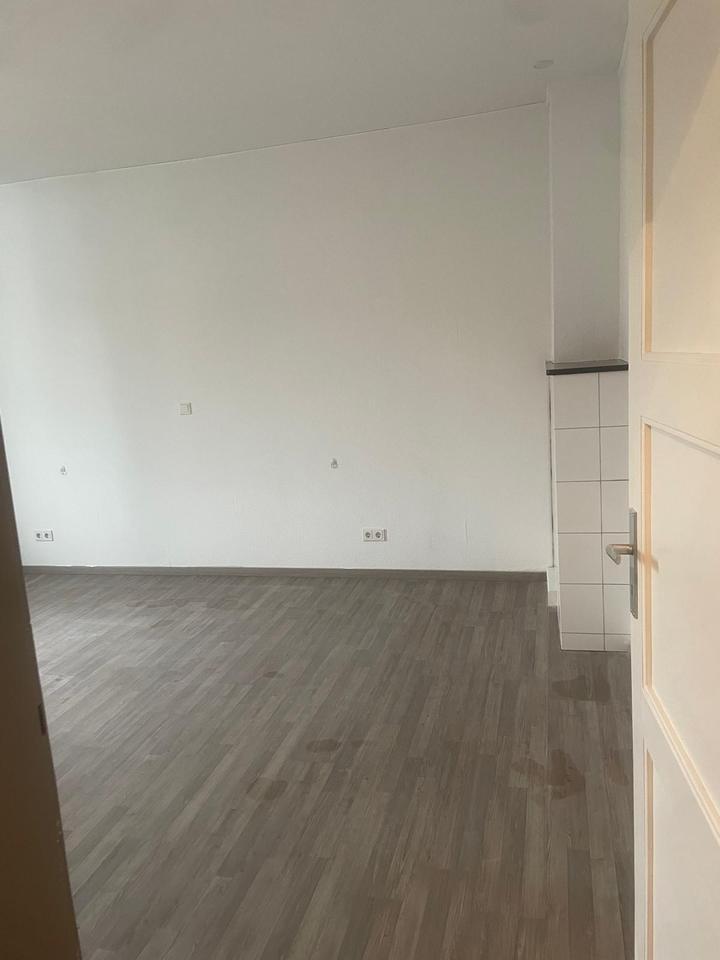 Helle 3 Zimmer Wohnung in Oberusel weißkirchen zimmer