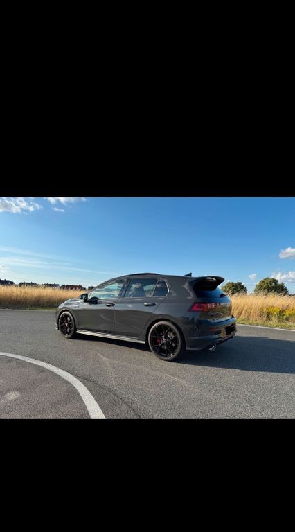 VW Golf 26.800 km 34.999 € Darmstadt 64285