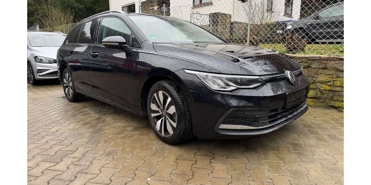 VW Golf 64.000 km 22.599 &euro; Eppstein 65817