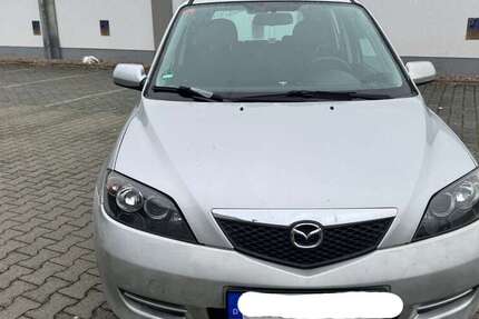 Mazda 2 61.000 km 3.000 € Hanau 63454