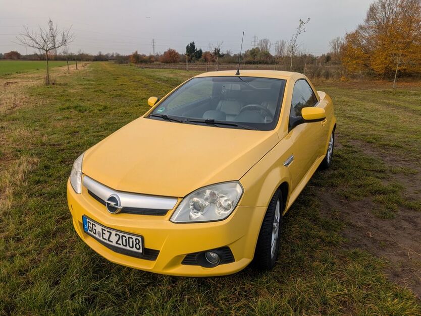 Opel Tigra 174.000 km 1.800 € Mörfelden-Walldorf 64546