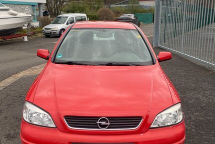 Opel Astra 173.000 km 2.399 € Hanau 63457