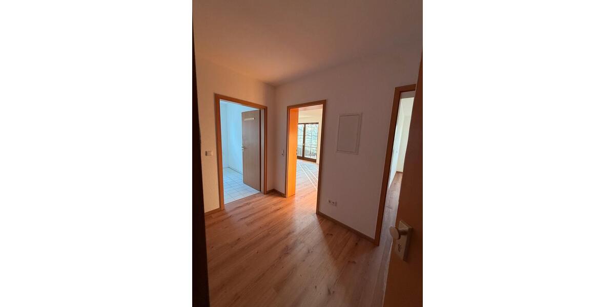 2-ZKB-Wohnung mit Balkon zu vermieten **kernsaniert** 2 zimmer