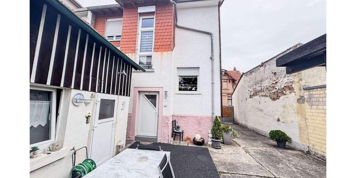 Doppelhaushälfte Roßdorf - 4 Zimmer, 86 m&sup2;, 250.000&euro; | Angebot:25733040